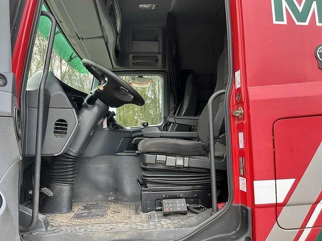 Mercedes-benz actros vrachtwagen - afbeelding 33 van  35