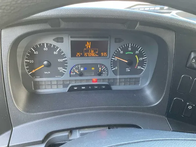 Mercedes-benz atego 1224 vrachtwagen - afbeelding 26 van  40