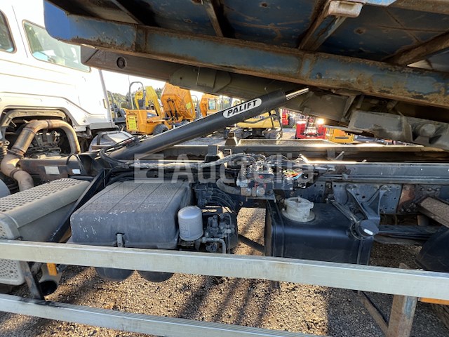 Mercedes-benz axor - afbeelding 33 van  33