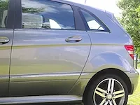 Mercedes-benz b 180 cdi - afbeelding 2 van  53