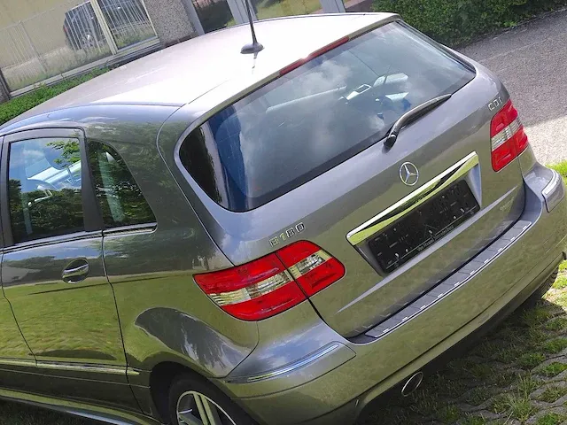 Mercedes-benz b 180 cdi - afbeelding 3 van  53