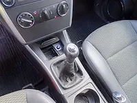 Mercedes-benz b 180 cdi - afbeelding 30 van  53