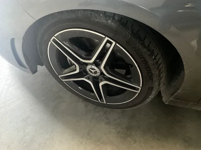 Mercedes-benz b180d - 2019 - afbeelding 7 van  24