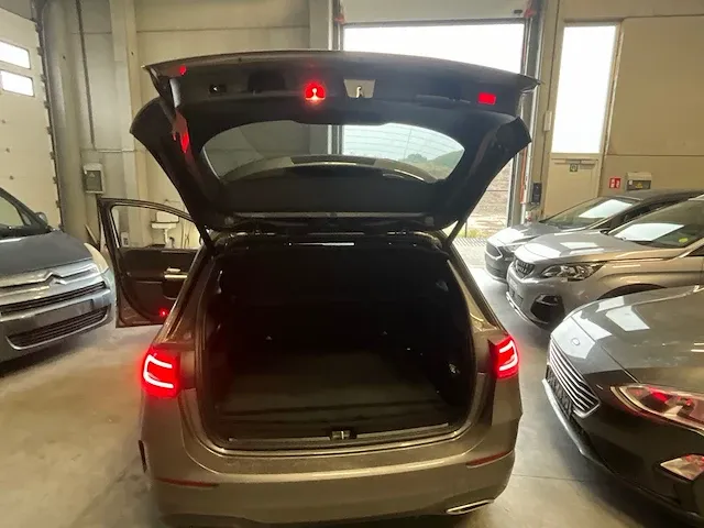 Mercedes-benz b180d - 2019 - afbeelding 24 van  24