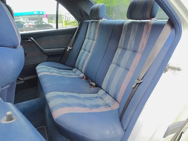 Mercedes-benz c 180 'esprit', lg-xx-23 - afbeelding 27 van  53