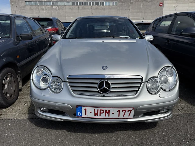 Mercedes-benz c 180,2003 - afbeelding 12 van  31