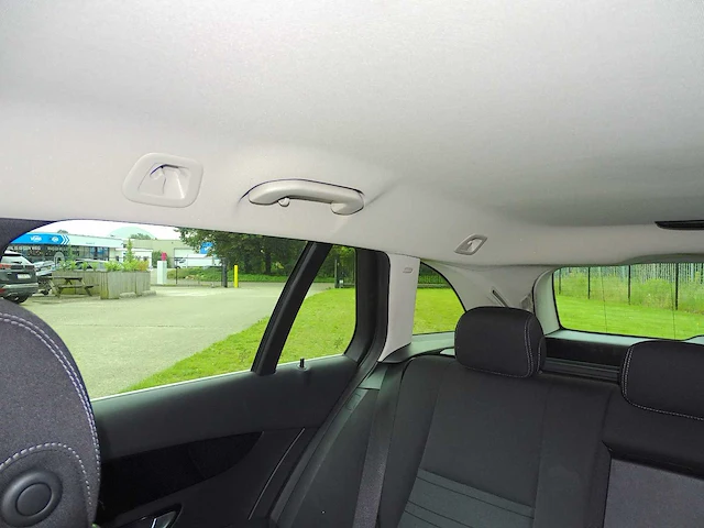 Mercedes-benz c 200d estate automatic - afbeelding 35 van  51