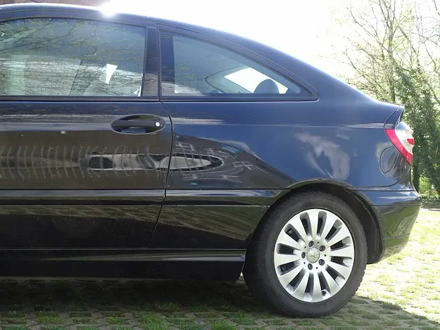Mercedes-benz c-klasse sportcoupé 180 - afbeelding 3 van  53
