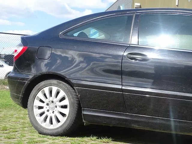 Mercedes-benz c-klasse sportcoupé 180 - afbeelding 7 van  53