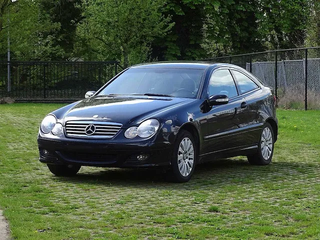 Mercedes-benz c-klasse sportcoupé 180 - afbeelding 1 van  53