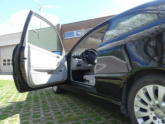 Mercedes-benz c-klasse sportcoupé 180 - afbeelding 22 van  53
