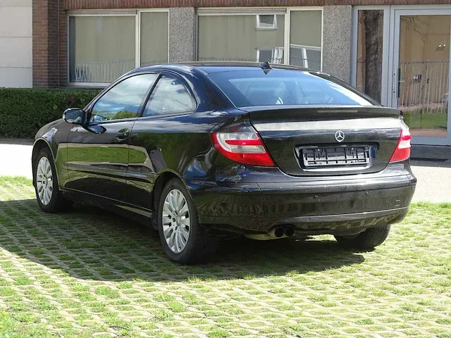 Mercedes-benz c-klasse sportcoupé 180 - afbeelding 23 van  53
