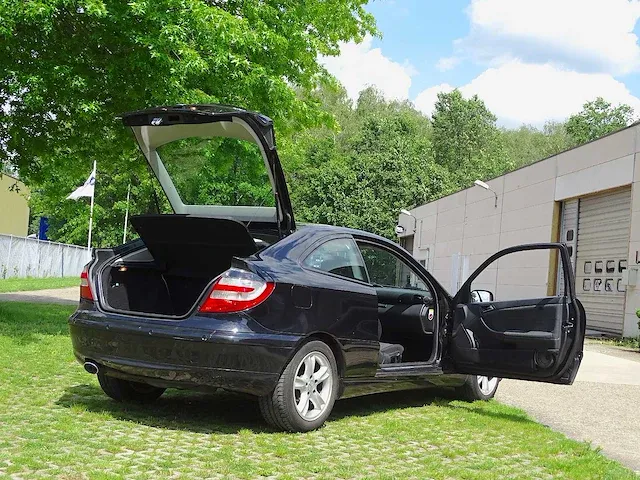 Mercedes-benz c sportcoupé 200 cdi, 72-tb-jk - afbeelding 19 van  50