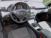 Mercedes-benz c sportcoupé 200 cdi, 72-tb-jk - afbeelding 24 van  50