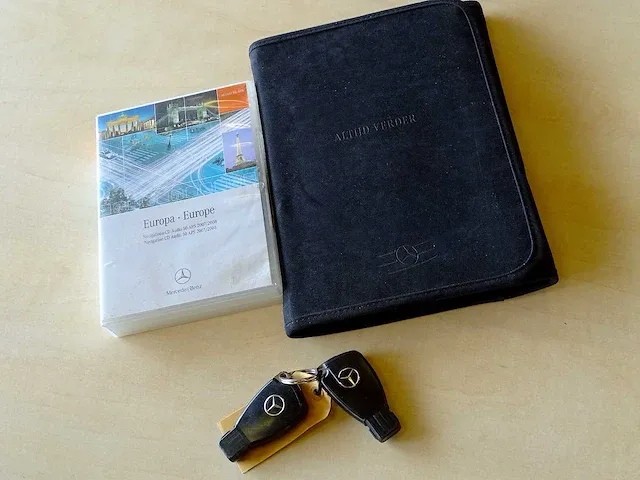 Mercedes-benz c sportcoupé 200 cdi, 72-tb-jk - afbeelding 42 van  50