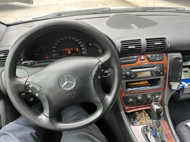 Mercedes-benz c200cdi - 2004 - afbeelding 13 van  13