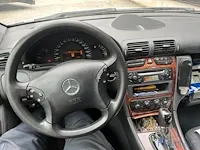 Mercedes-benz c200cdi - 2004 - afbeelding 13 van  13