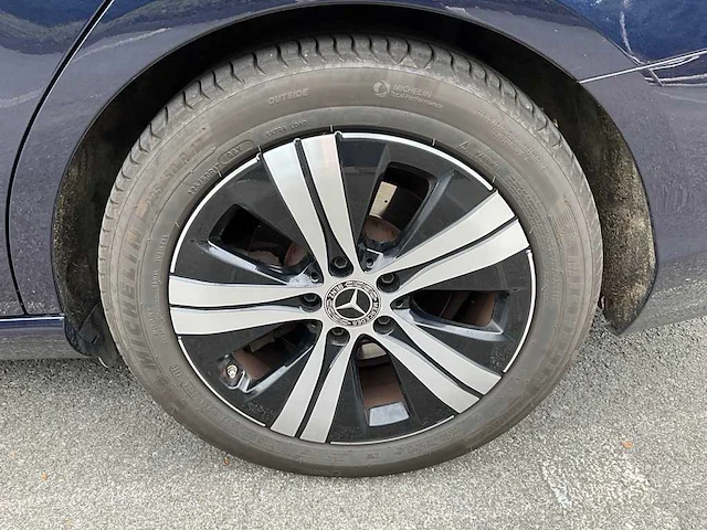 Mercedes-benz c200d - 2022 - afbeelding 15 van  39