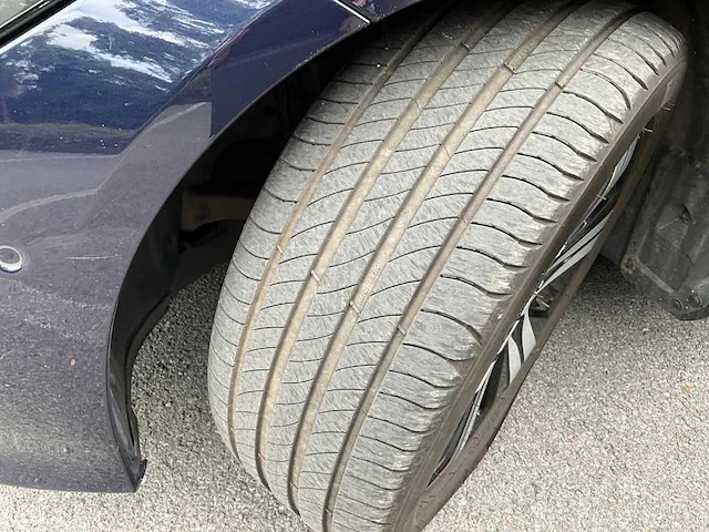 Mercedes-benz c200d - 2022 - afbeelding 16 van  39