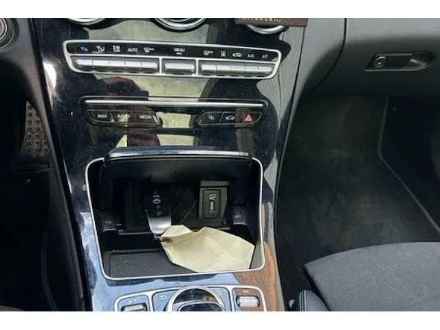 Mercedes benz, c300de, hybrid stationwagen - afbeelding 21 van  22
