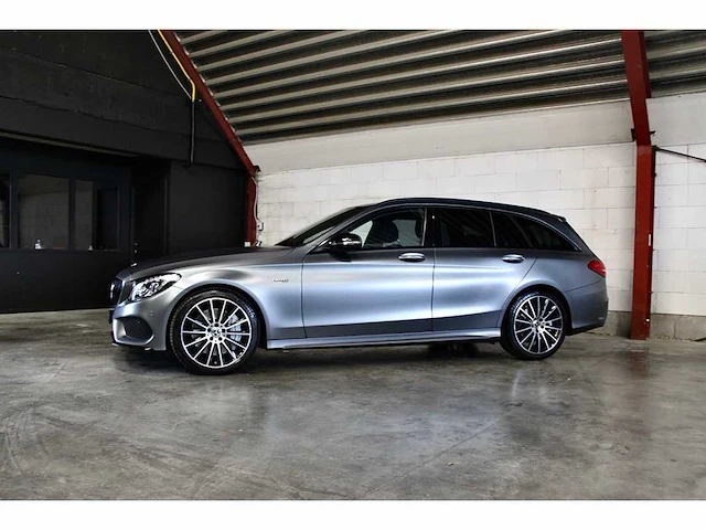 Mercedes-benz c43 amg 4 matic - afbeelding 13 van  17