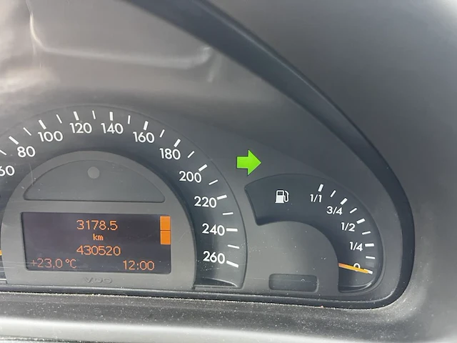 Mercedes benz c - afbeelding 7 van  15