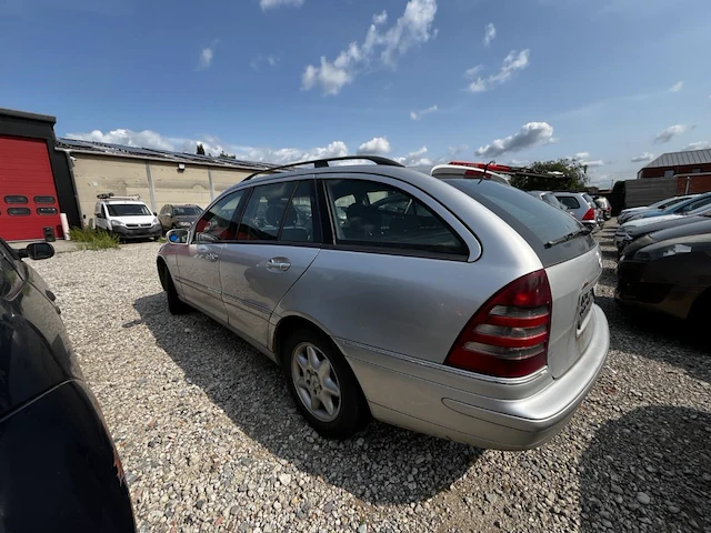 Mercedes benz c - afbeelding 12 van  15