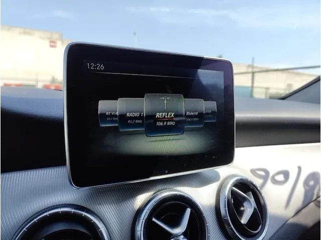 Mercedes-benz cla 200 shooting brake urban, 2015 - afbeelding 18 van  32