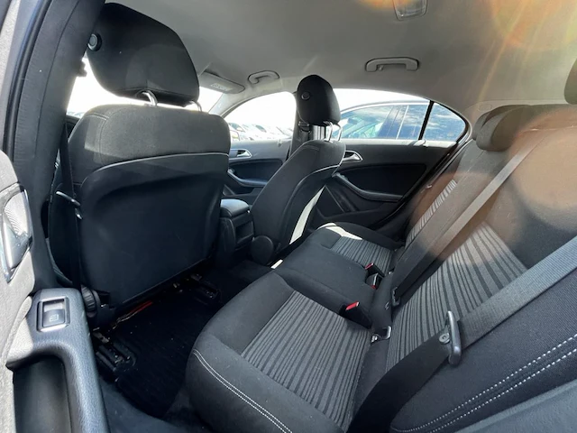 Mercedes-benz classe a (w176) a 180 cdi be edition 109,2013 - afbeelding 6 van  25