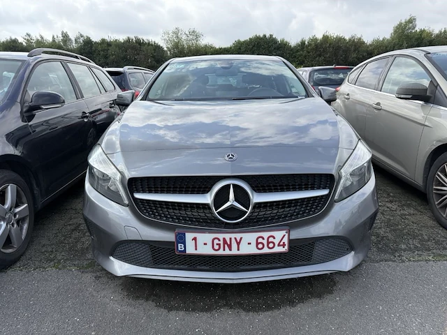 Mercedes-benz classe a (w176) a 180 d be edition 109,2017 - afbeelding 12 van  25