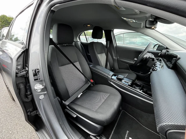 Mercedes-benz classe a (w177) a 180 d 116 at, 2020 - afbeelding 13 van  26
