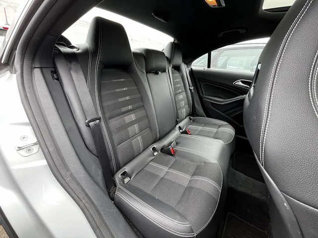 Mercedes-benz classe cla (c117) cla 200 d 136 at, 2017 - afbeelding 16 van  30