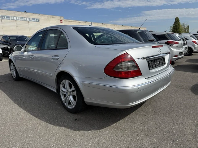Mercedes-benz classe e (w211) e 200 cdi elegance 136 at,2007 - afbeelding 27 van  31