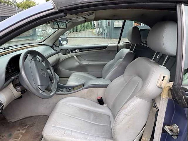 Mercedes-benz clk-klasse cabrio 320 elegance 1999 - afbeelding 17 van  26