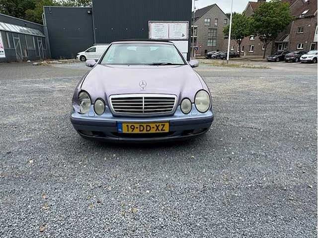Mercedes-benz clk-klasse cabrio 320 elegance 1999 - afbeelding 4 van  26