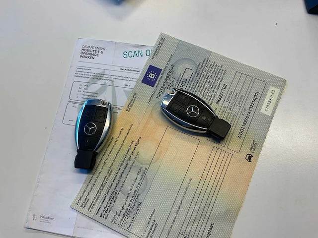 Mercedes-benz cls 63 amg bedrijfswagen - afbeelding 4 van  15