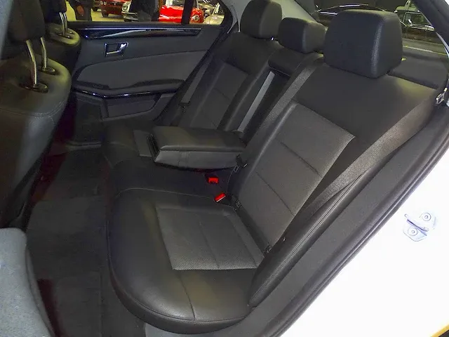 Mercedes-benz e200 cdi blueefficiency - afbeelding 22 van  45