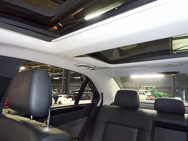 Mercedes-benz e200 cdi blueefficiency - afbeelding 32 van  45
