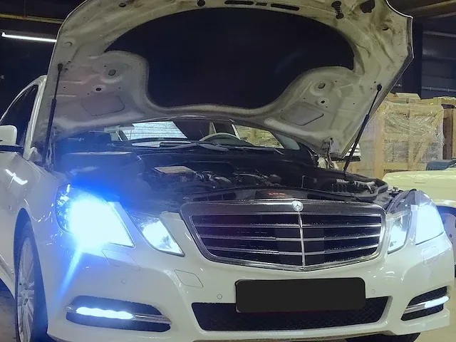 Mercedes-benz e200 cdi blueefficiency - afbeelding 37 van  45