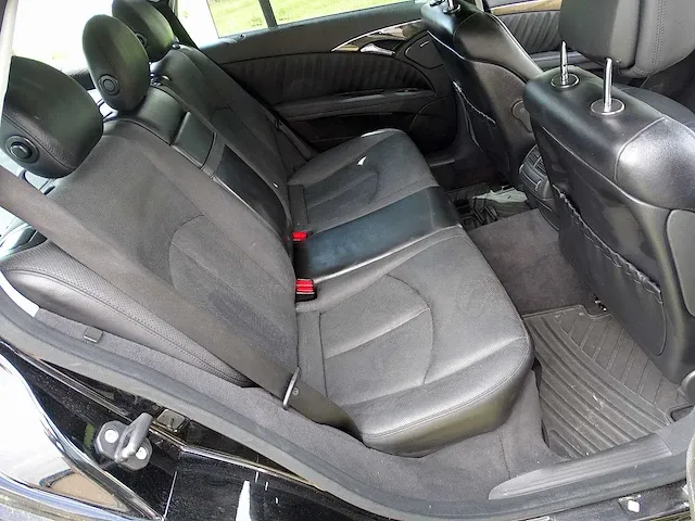 Mercedes-benz e200 kompressor estate 'avantgarde' - afbeelding 18 van  53