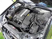 Mercedes-benz e200 kompressor estate 'avantgarde' - afbeelding 41 van  53