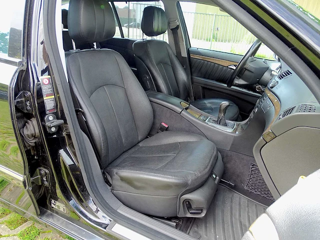Mercedes-benz e200 kompressor estate 'avantgarde' - afbeelding 13 van  53