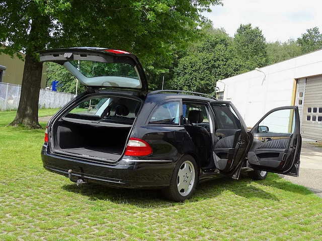 Mercedes-benz e200 kompressor estate 'avantgarde' - afbeelding 20 van  53