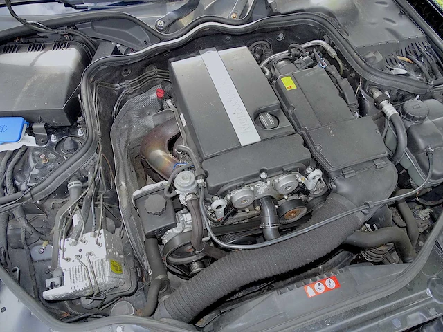 Mercedes-benz e200 kompressor estate 'avantgarde' - afbeelding 42 van  53