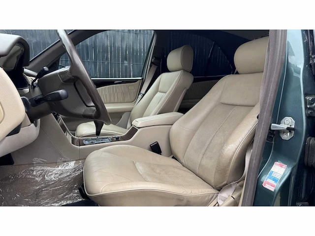 Mercedes-benz e280, 1996 - afbeelding 9 van  21
