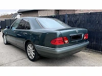 Mercedes-benz e280, 1996 - afbeelding 12 van  21