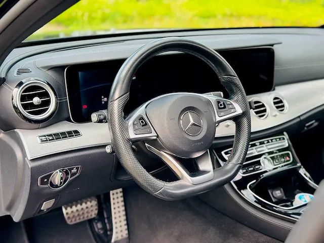 Mercedes-benz e350 e amg-pack - afbeelding 11 van  28