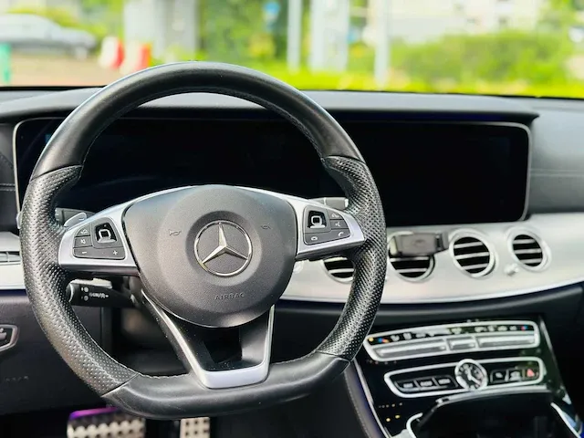 Mercedes-benz e350 e amg-pack - afbeelding 15 van  28