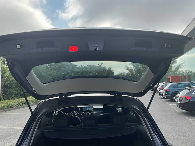 Mercedes-benz glc 200d - 2022 - afbeelding 2 van  33