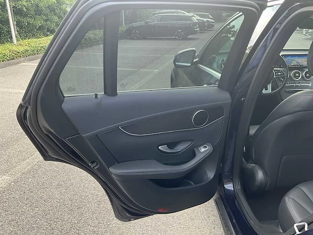 Mercedes-benz glc 200d - 2022 - afbeelding 4 van  33